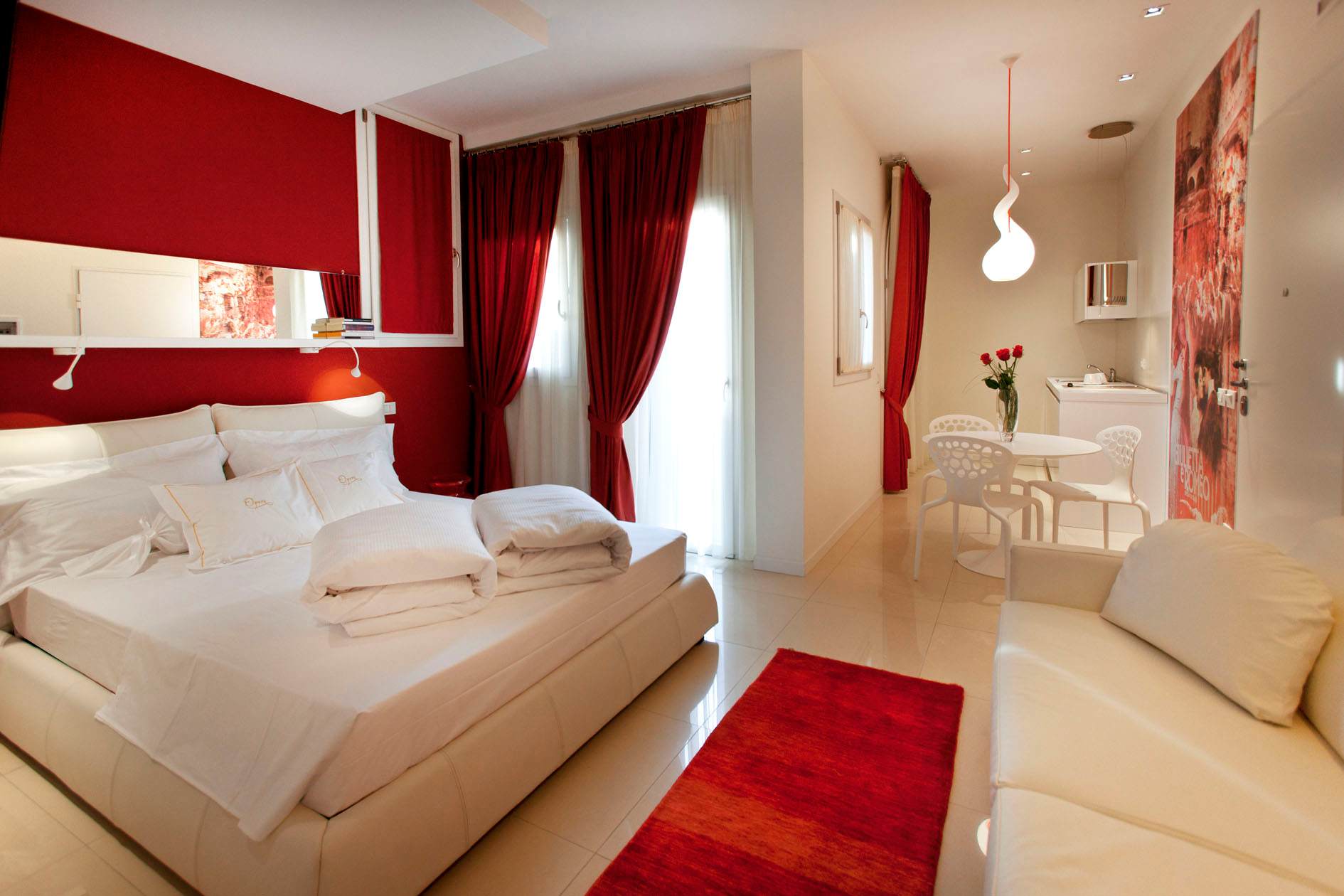 Opera Relais De Charm - Verona Apartments - Monolocale Romantic - Giuletta e Romeo 2 1