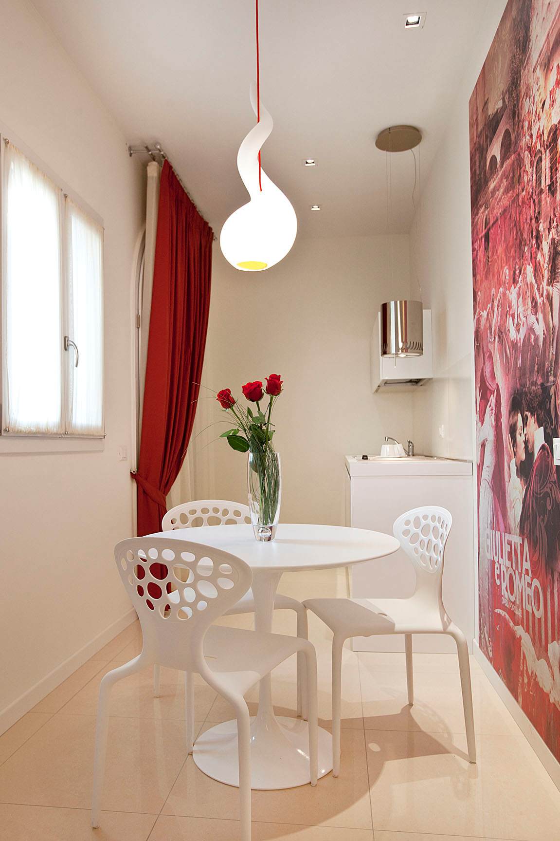 Opera Relais De Charm - Verona Apartments - Monolocale Romantic - Giuletta e Romeo 2 4